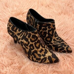 Gorgeous Antonio Milani Cheetah Print Boots Size 8